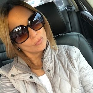 Meet your Posher, Dawn